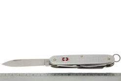Victorinox Pioneer Alox Silver -Nitecor Outdoor Geschaft 5V0 8201 26 07 victorinox pioneer alox silver 5v0 8201 26 d7
