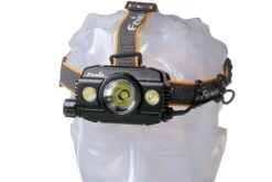 Fenix HP30R V2.0 Aufladbare Stirnlampe, 3000 Lumen