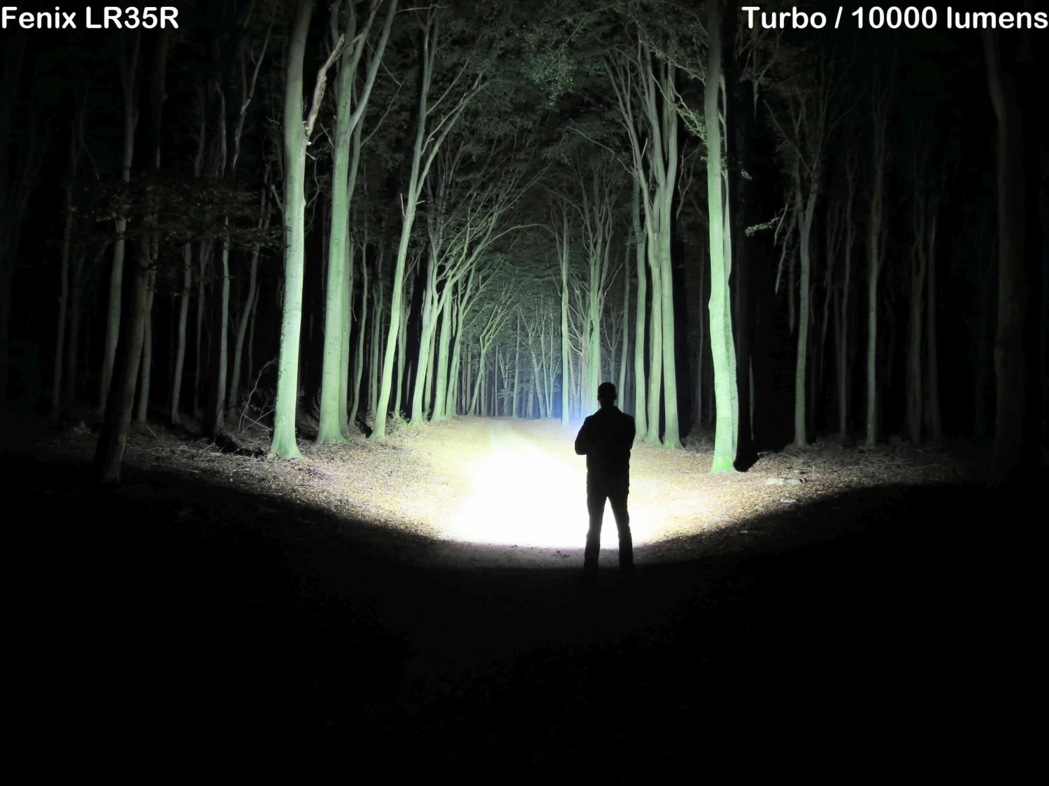 Fenix LR35R Aufladbare Taschenlampe, 10.000 Lumen 11 Fenix LR35R Aufladbare Taschenlampe, 10.000 Lumen – Bild 9