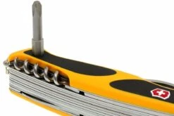 Victorinox RangerGrip Boatsman, Nylonetui 15 Victorinox RangerGrip Boatsman, Nylonetui -Nitecor Outdoor Geschaft VT0 9798 MWC8 05 victorinox rangergrip boatsman vt0 9798 mwc8 d5