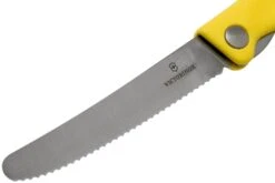 Victorinox SwissClassic Zusammenklappbares Gemüsemesser, Wellenschliff, Gelb, 6.7836.F8B -Nitecor Outdoor Geschaft VT6 7836 F8B 03 victorinox